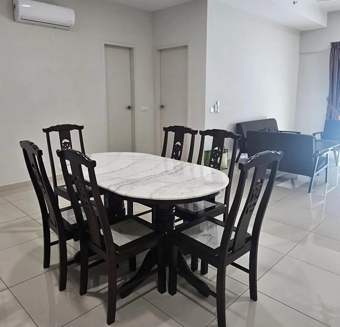 Ong Kim Wee Residence 3 Bedrooms Homestay By Florence Malacca
